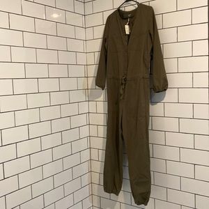 NWT Aerie Workwear Jumper.